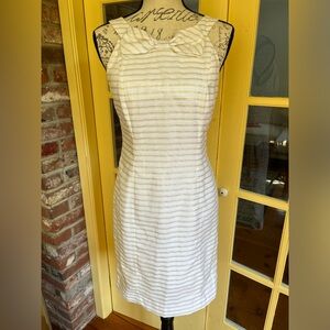 LILLY PULITIZER Henley Gold Metallic Stripe
Organza Bow Tie Neck Dress. Size: 2.